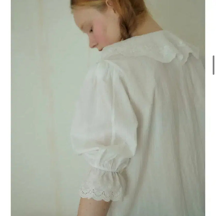 [BUNJANG] Via Plane Agnes Frill Blouse / 비아플레인 Agnes frill Blouse / 새상품