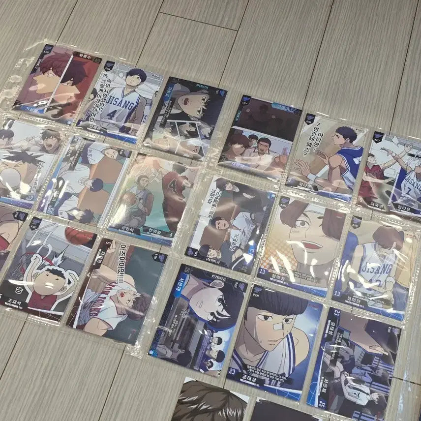 [BUNJANG] Garbage Time Merchandise Bundle Set (Collecting Cards, Random Tickets, Acrylic Keyrings, Can Badges) / 가비지타임 굿즈 일괄 (콜렉팅카드, 랜덤티켓, 아크릴 키링, 캔뱃지)