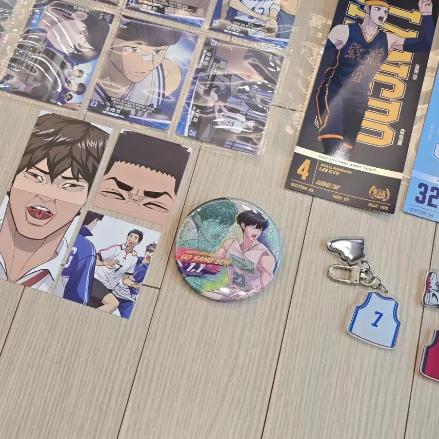 [BUNJANG] Garbage Time Merchandise Bundle Set (Collecting Cards, Random Tickets, Acrylic Keyrings, Can Badges) / 가비지타임 굿즈 일괄 (콜렉팅카드, 랜덤티켓, 아크릴 키링, 캔뱃지)