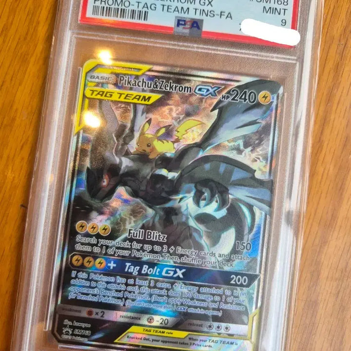 [BUNJANG] Pikachu &amp; Zekrom Tag Team TCG Pokémon Card North America PSA 9 / (마지막 가격 내림) 피카츄 제크로무 태그팀 북미 psa9