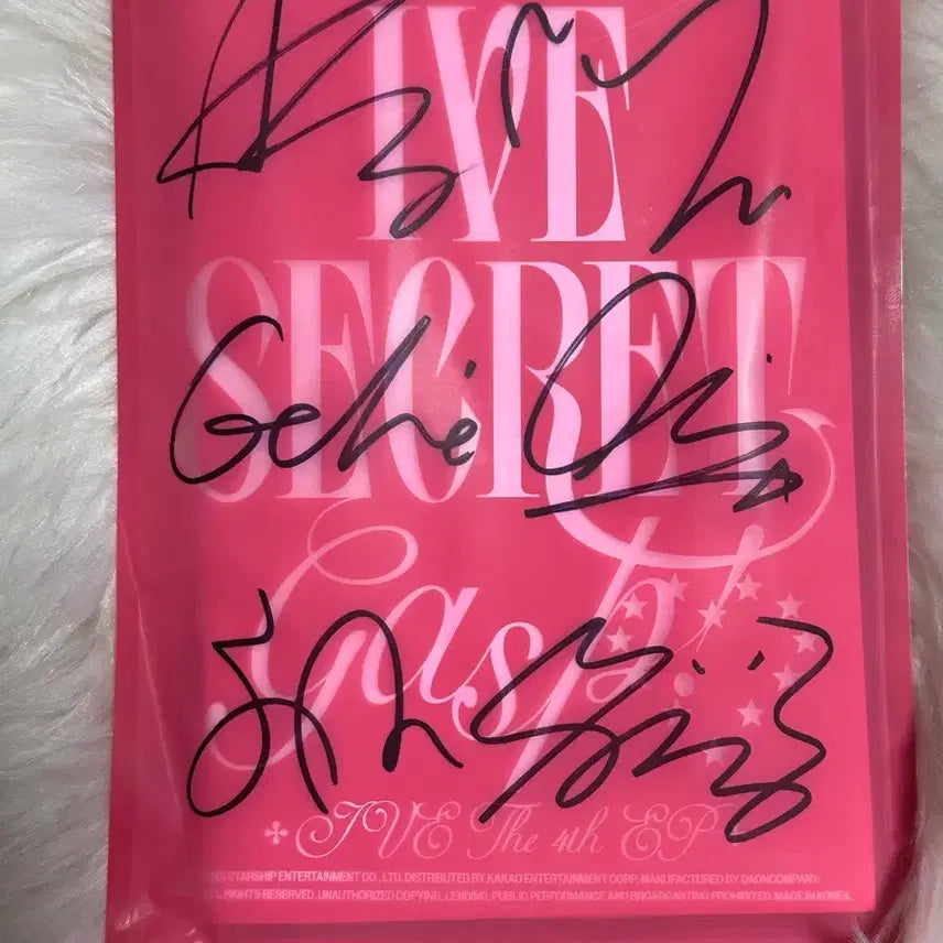 [BUNJANG] IVE Secret Signed Album / 아이브 IVE [secret] 친필 싸인앨범