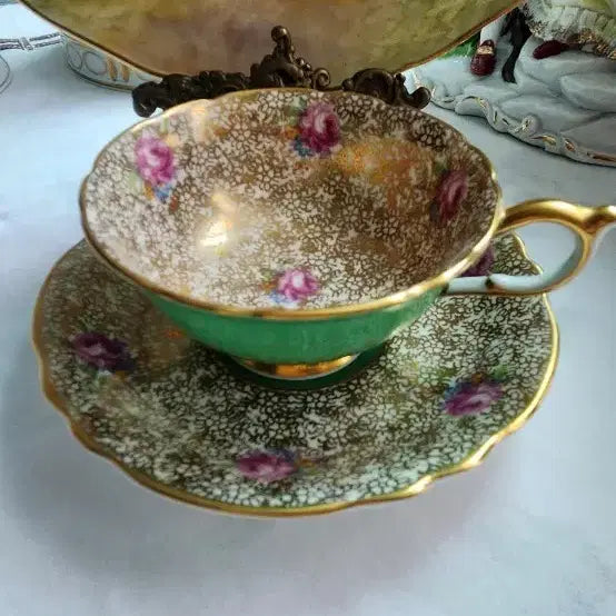 [BUNJANG] Antique Teacup Set - Green, Gold, Rose Motif / 앤틱 찻잔 세트 그린 골드 로즈 문양