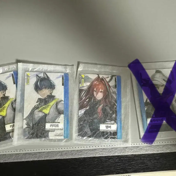 [BUNJANG] Arknights Endfield Sticker, Photocard, Keychain, Collection Book / 명일방주 엔드필드 포카, 콜렉션북 판매