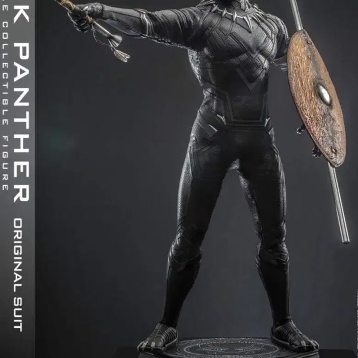 [BUNJANG] Hot Toys Black Panther Original Suit 1/6 Scale Figure / 핫토이 블랙팬서 오리지널 슈트 1/6 피규어