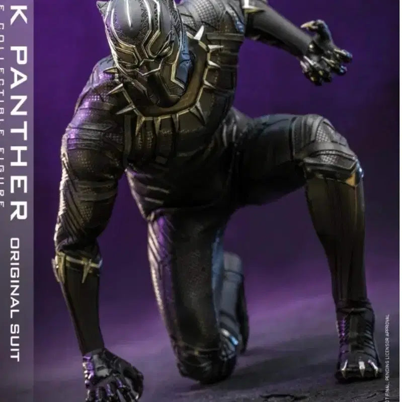 [BUNJANG] Hot Toys Black Panther Original Suit 1/6 Scale Figure / 핫토이 블랙팬서 오리지널 슈트 1/6 피규어