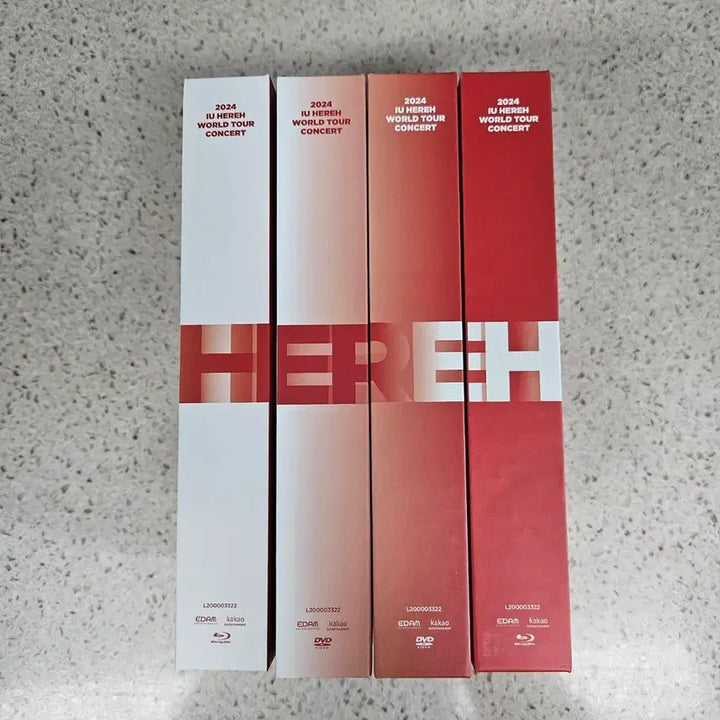 [BUNJANG] IU HEREH World Tour Concert Blu-ray DVD Set / 아이유 IU HEREH 월드투어 콘서트 헐콘 DVD 블루레이 세트