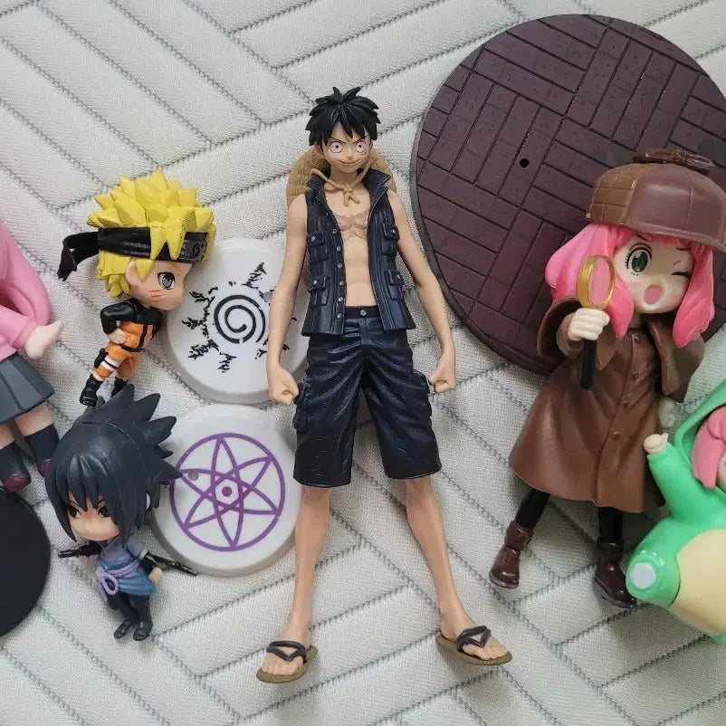 [BUNJANG] Bundle Set Anime Figures (Naruto, One Piece, Bocchi the Rock, Detective Conan) - With Defects / 하자 있는 피규어 일괄 ( 나루토 원피스 봇치더락 스파페 코난)