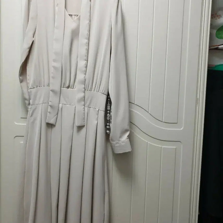 [BUNJANG] Beige Long Dress / 베이지색 롱 원피스