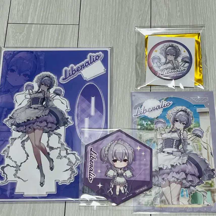 [BUNJANG] Nikke and Gallery Collaboration Limited Liberelles Goods Set / 니케 and gallery 콜라보 한정 리버렐리오 굿즈세트 판매합니다.