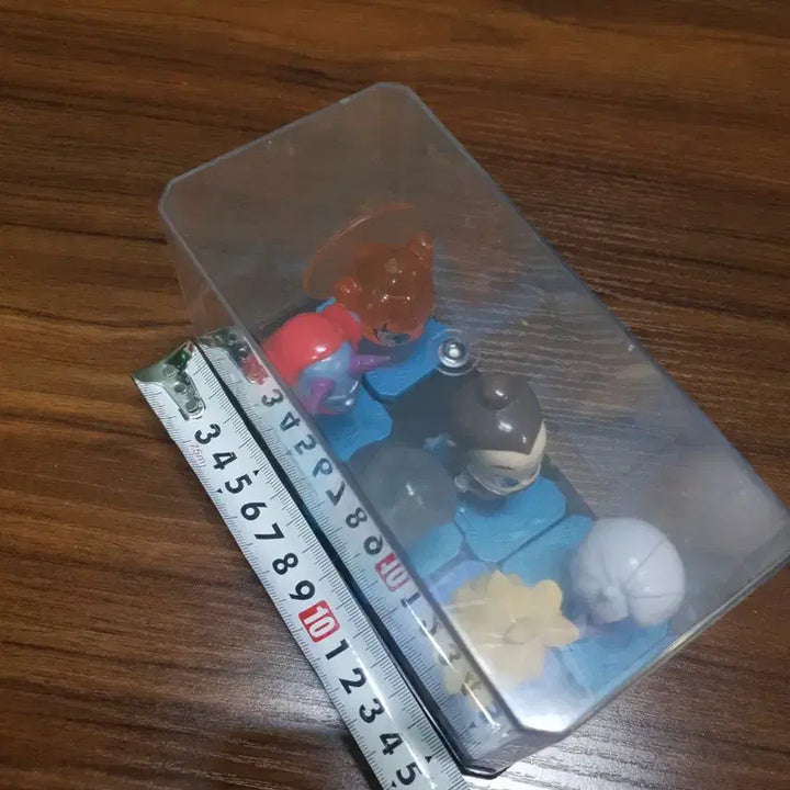 [BUNJANG] Character Figure with Acrylic Case Set / 피규어 + 아크릴 케이스 모두