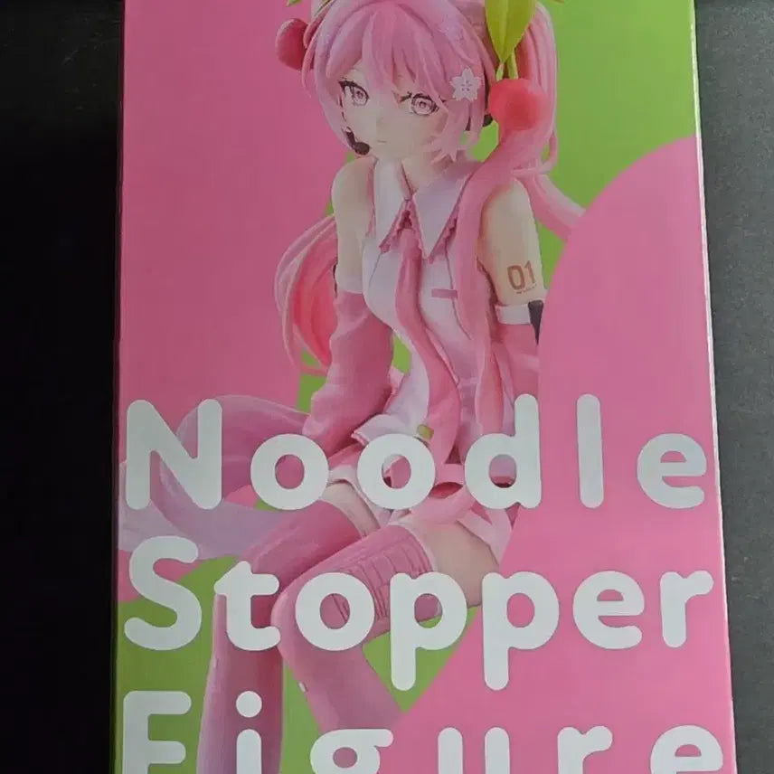 [BUNJANG] FURYU Hatsune Miku Sakura 2026 Noodle Stopper Figure / 하츠네 미쿠 후류 사쿠라 2026 누들스토퍼 피규어 판매합니다