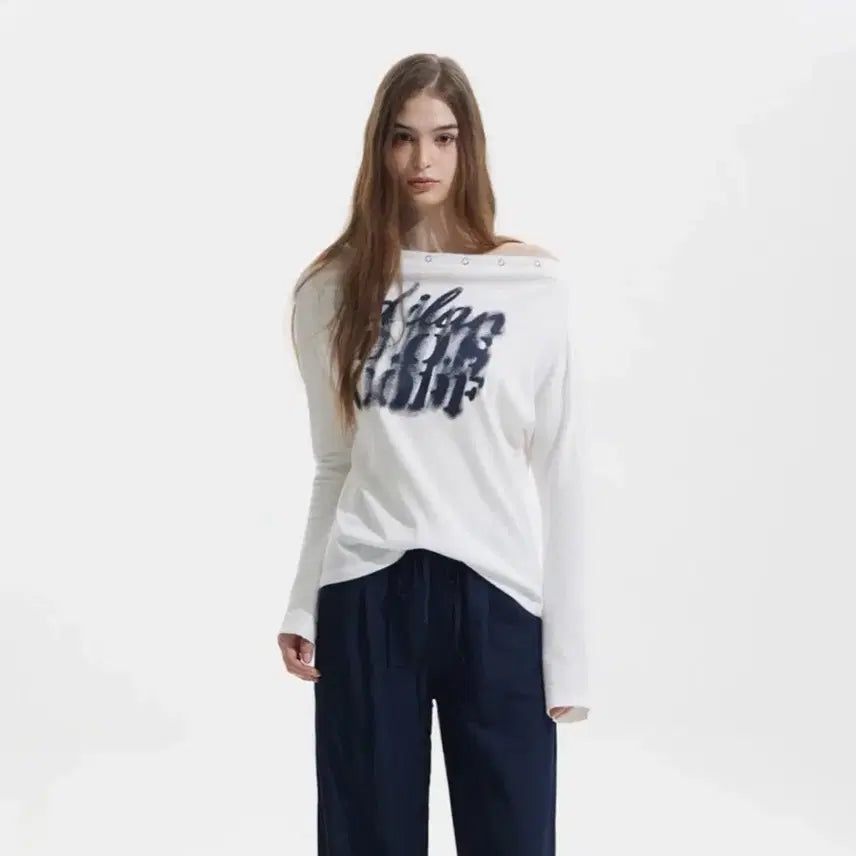 [BUNJANG] ZigZag ZIZIZPX Printing Off-Shoulder T-Shirt / 지그재그 지지피엑스 프린팅 오프숄더 티셔츠