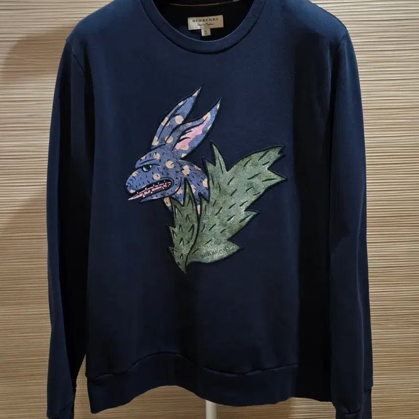[BUNJANG] Burberry Rabbit Canton Sweatshirt XL / 버버리 Rabbit Canton 맨투맨 XL.