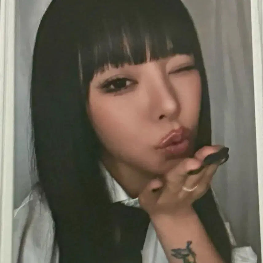 [BUNJANG] Mamamoo Wheein Inkigayo Studio Live Photocard / 마마무 휘인 인기가요 공방 포토카드