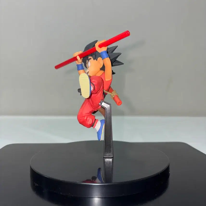 [BUNJANG] Dragon Ball Son Goku Figure with Red Staff / 드래곤볼 손오공 피규어 붉은봉 포함