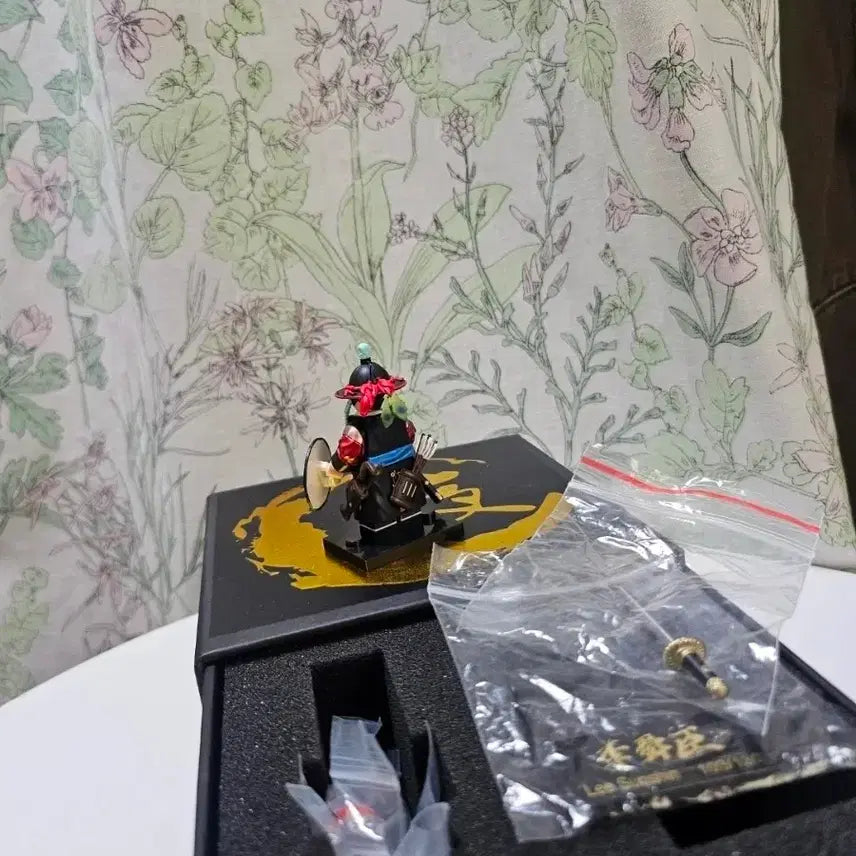 [BUNJANG] Custom LEGO Yi Sun-sin Gukgunbok / 레고커스텀 ncs 이순신 구군복