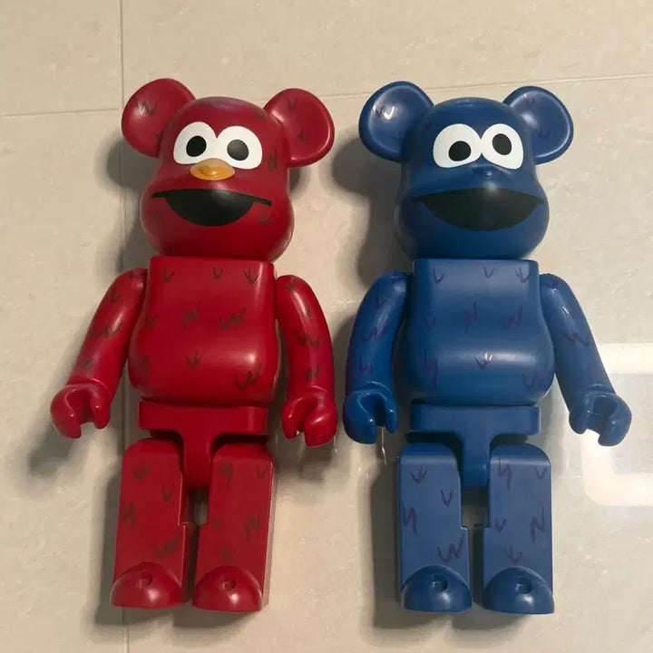 [BUNJANG] Bearbrick 400% Elmo &amp; Cookie Monster Set / 베어브릭 400% 엘모&amp;쿠키몬스터 팝니다