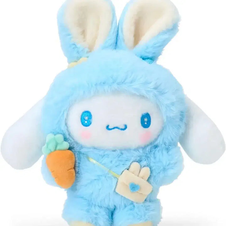 [BUNJANG] Sanrio Cinnamonroll Rabbit Mascot with Carrot Plush Toy / 시나모롤 통통한 귀 토끼 당근 시나모롤 마스코트 미개봉 새상품