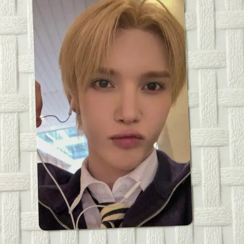 [BUNJANG] SMTR25 Danielle Reply High School Fan Meeting Entrance Photocard / SMTR25 다니엘 응답하라하이스쿨 팬미팅 입장 포카 슴티알