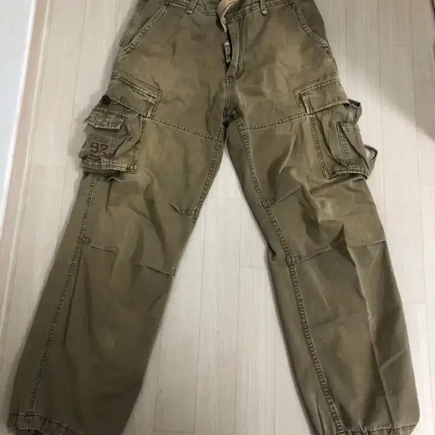 [BUNJANG] Abercrombie &amp; Fitch Cargo Pants / 아베크롬비&amp;피치 Cargo Pants 30~32