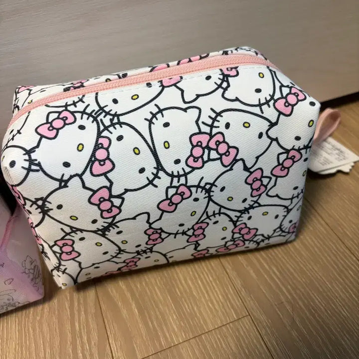 [BUNJANG] Sanrio Hello Kitty &amp; My Melody Pouch Set / 헬로키티 마이멜로디 파우치 세트