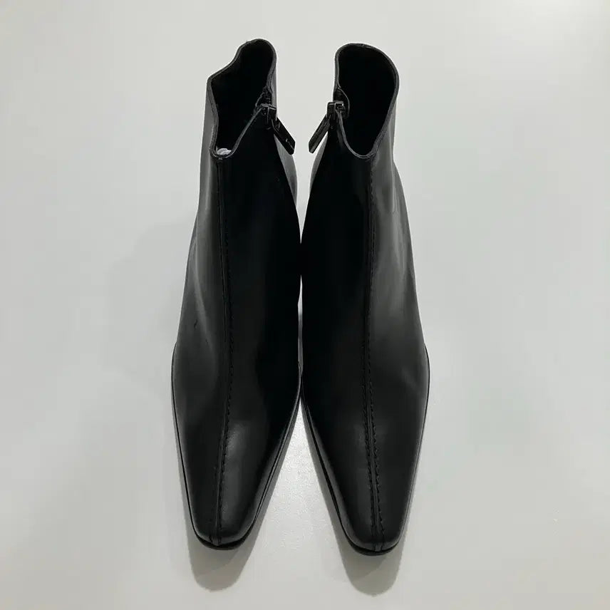 [BUNJANG] Fendi Italian Leather Ankle Boots Black / [새상품] Fendi 펜디 이태리 레더 앵클 부츠 블랙