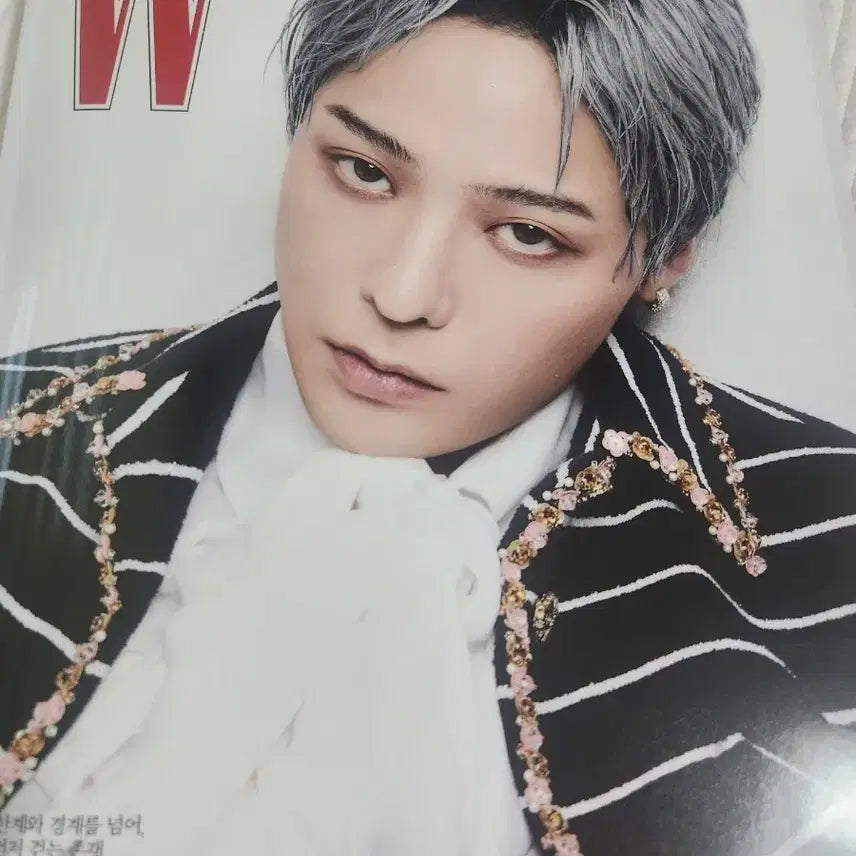 [BUNJANG] W Korea 2025 G-Dragon Cover Magazine / 지드래곤 2025 w korea 잡지