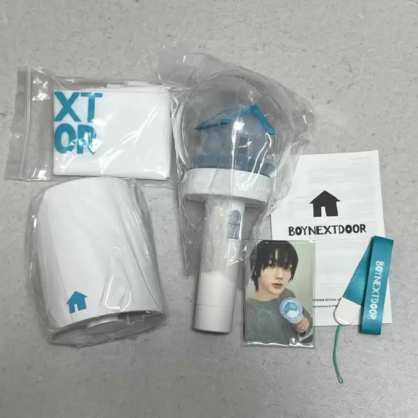 [BUNJANG] BOYNEXTDOOR Official Lightstick (Set Version) / 보넥도 응원봉 양도