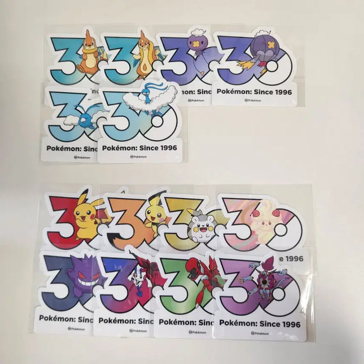 [BUNJANG] Pokemon 30th Anniversary Stickers - Assorted Characters (65 Types) / 포켓몬 30주년 스티커 피카츄 피츄 팬텀 마휘핑 외 34종