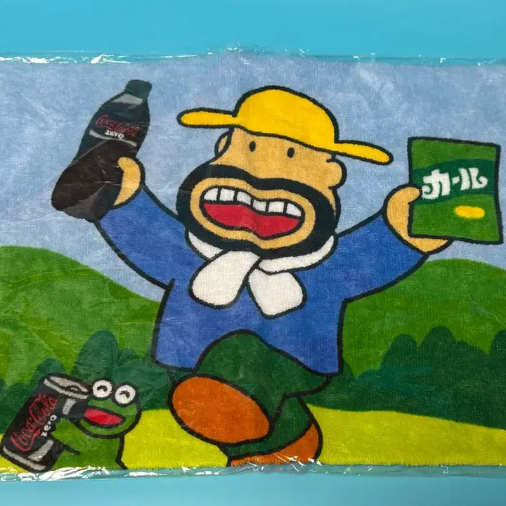 [BUNJANG] Coca-Cola Uncle Claus Character Towel / 코카콜라 칼아저씨 캐릭터 타월