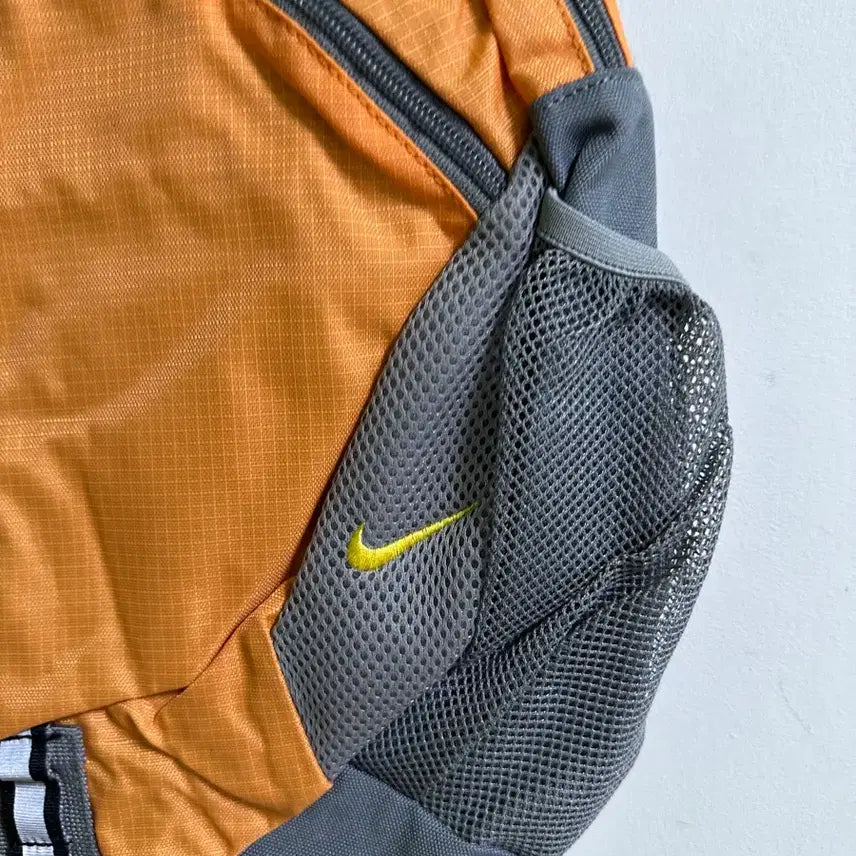 [BUNJANG] Vintage Nike Shoulder Bag Orange / 빈티지 희귀매물 나이키 가방 오렌지