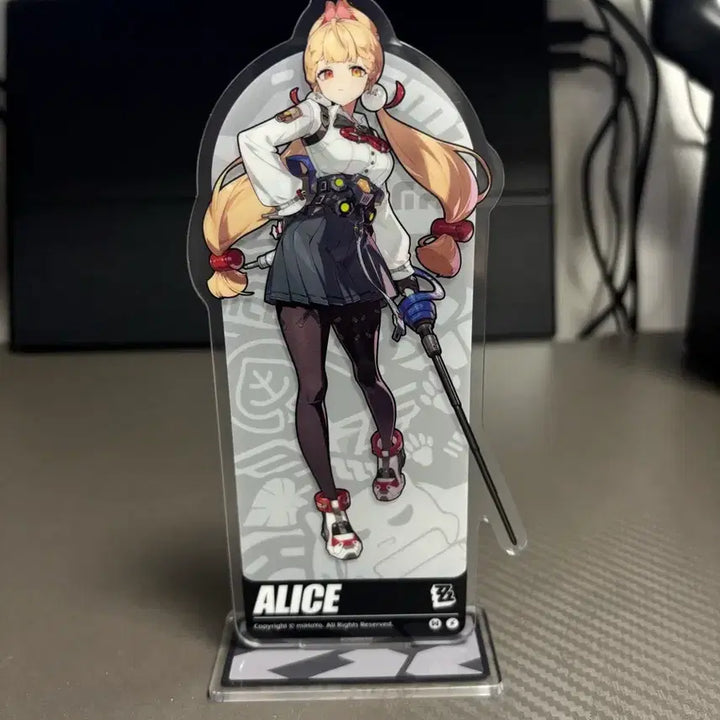 [BUNJANG] ZENZONE Alice Acrylic Stand / 젠존제 앨리스 아크릴