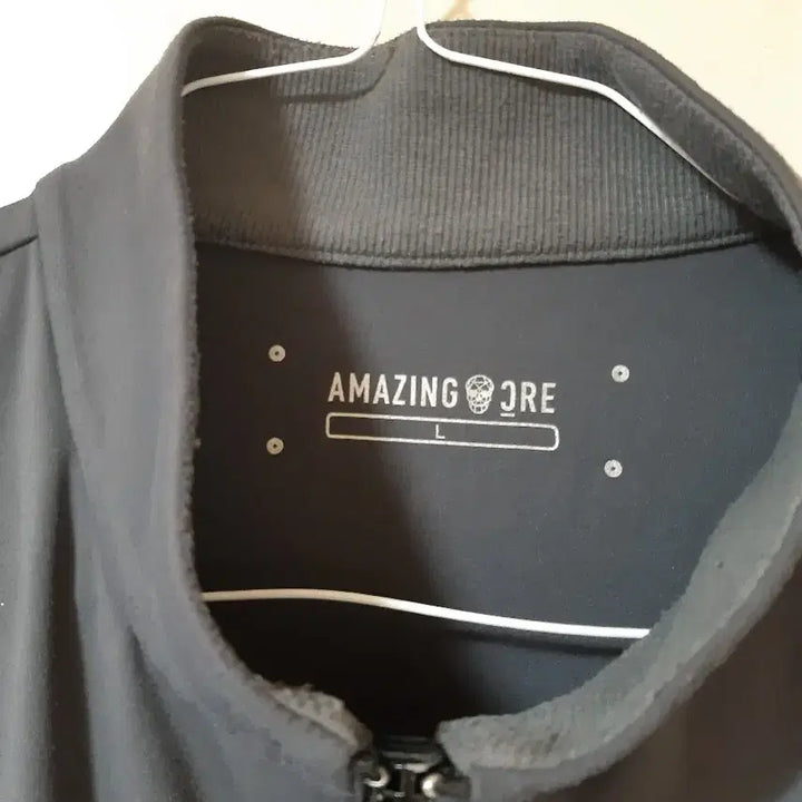 [BUNJANG] Amazingcree Golf Zip-up Jacket / 어메이징크리 집업