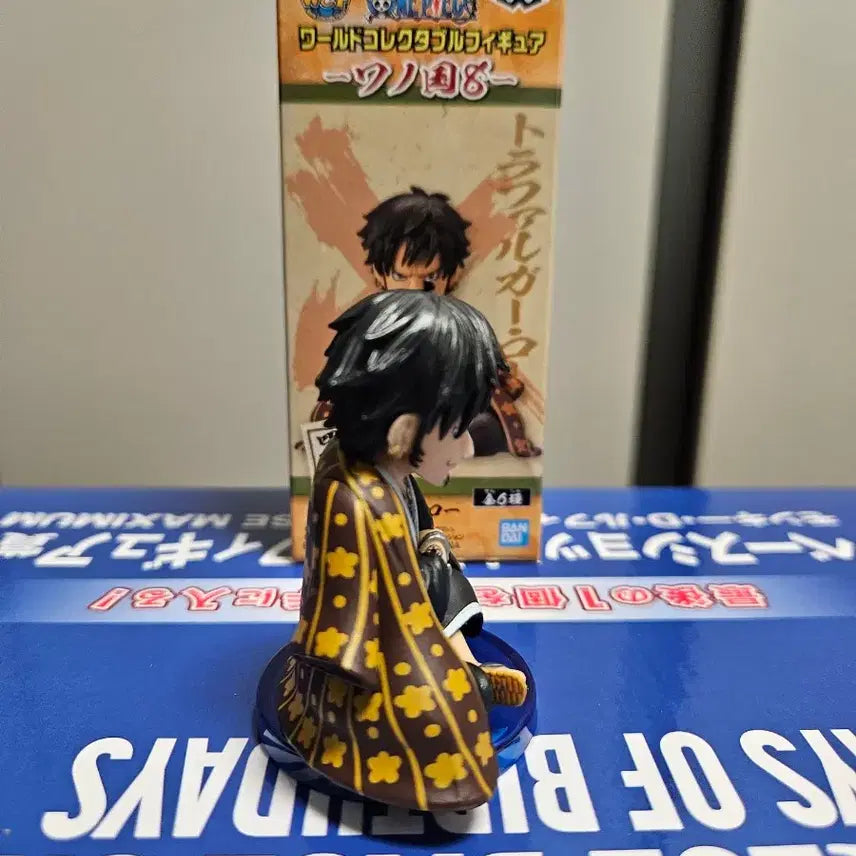 [BUNJANG] One Piece World Collectable Figure Trafalgar Law / 원피스 월콜 정품 로우 팝니다