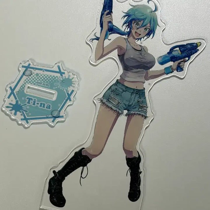 [BUNJANG] Issemi Tina Acrylic Stand / 록은 숙녀의 소양이기에 록숙녀 록소양 이세미 티나 아크릴