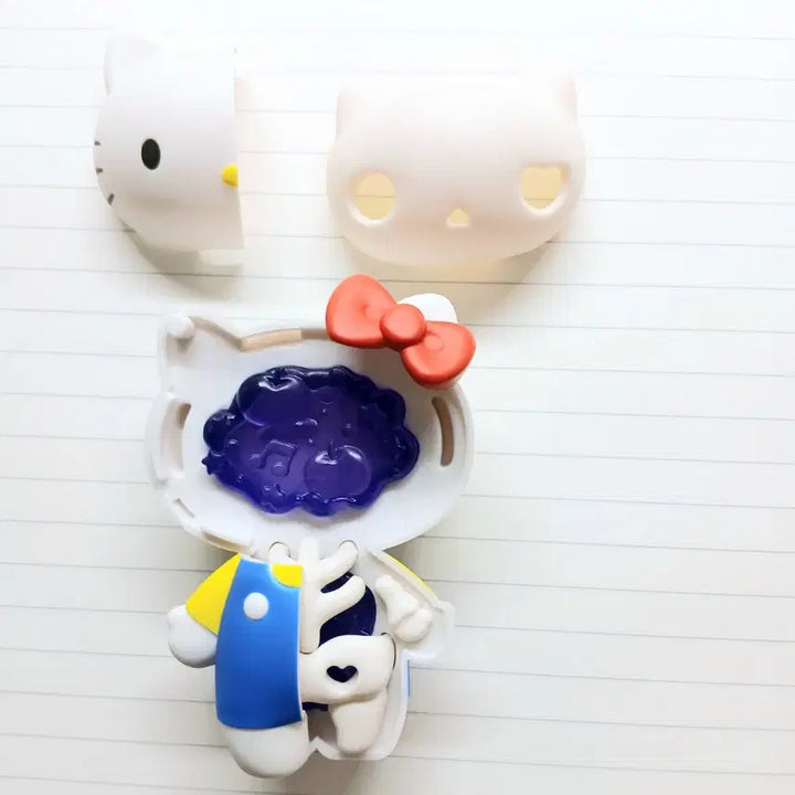 [BUNJANG] Sanrio Hello Kitty Kaitai Fantasy Skeleton Retro Figure / 헬로키티 카이타이 판타지 스켈레톤 산리오 키티 레트로 감성 피규어