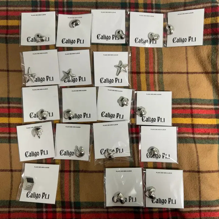 [BUNJANG] PLAVE Dash Caligo Shoecharm Bundle Set (Sealed/Unsealed) / 플레이브 대쉬 칼리고 슈참 미개봉,단순개봉