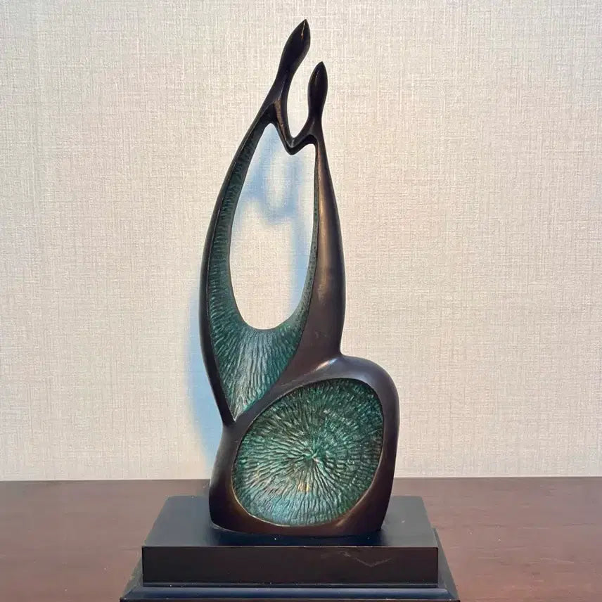 [BUNJANG] Bronze Abstract Lovers Sculpture (38cm) / 추상 동브론즈 연인상(38cm)