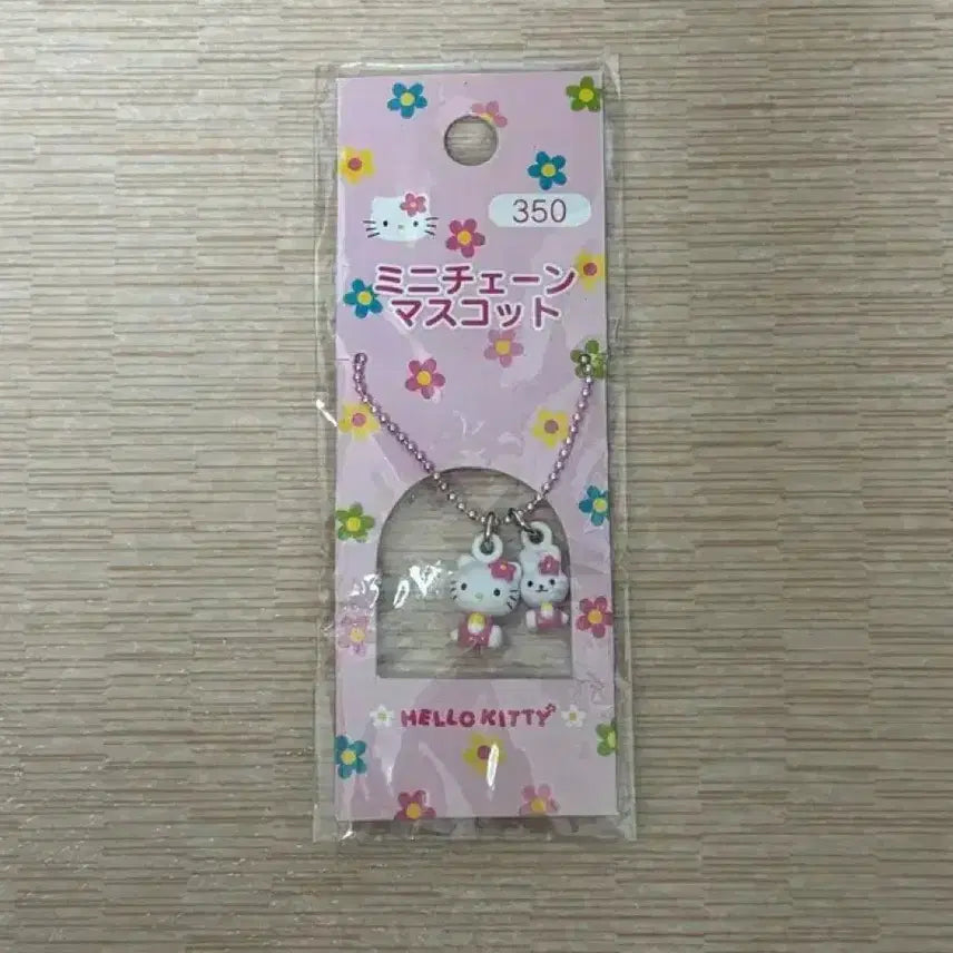 [BUNJANG] Sanrio Hello Kitty Classic Retro Heisei Keyring / 산리오 고전 레트로 헤이세이 카오하나 헬로키티 키티 캐시 스트랩 키링
