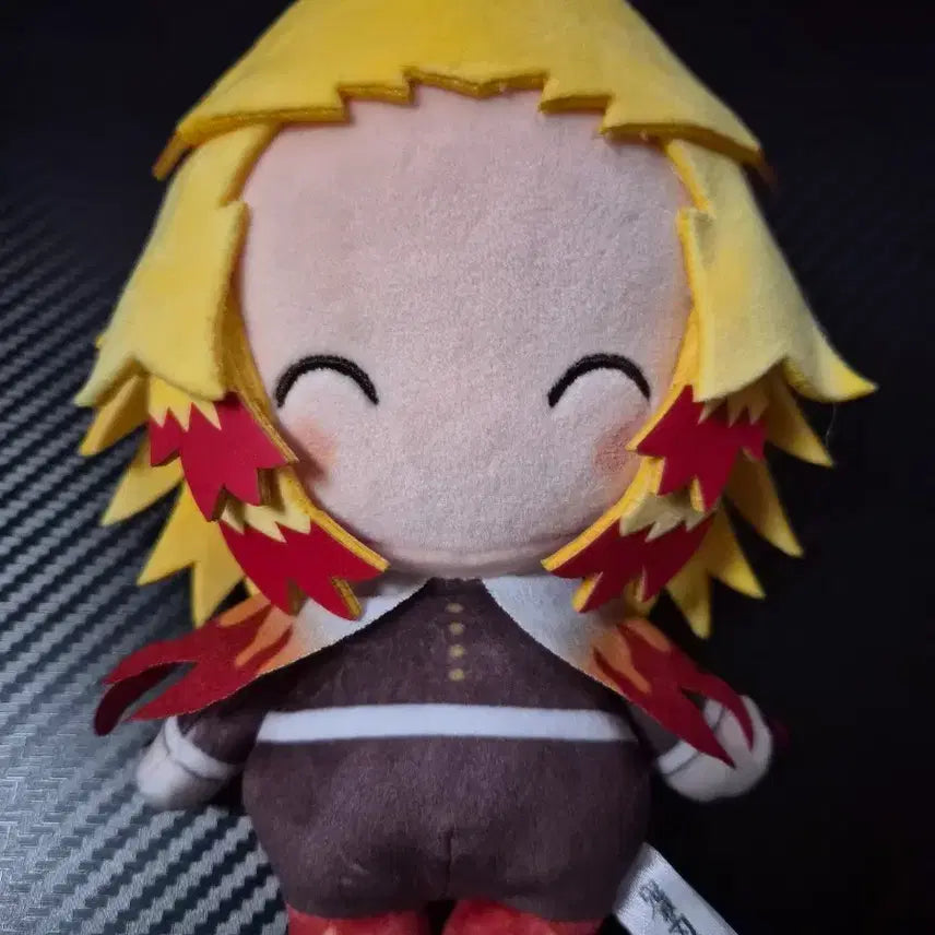 [BUNJANG] Demon Slayer Kyojuro Rengoku Mugen Train Yura Fuwa Plush Doll / 귀멸의 칼날 렌고쿠 무한열차 리바이벌 유라후와 누이구루미