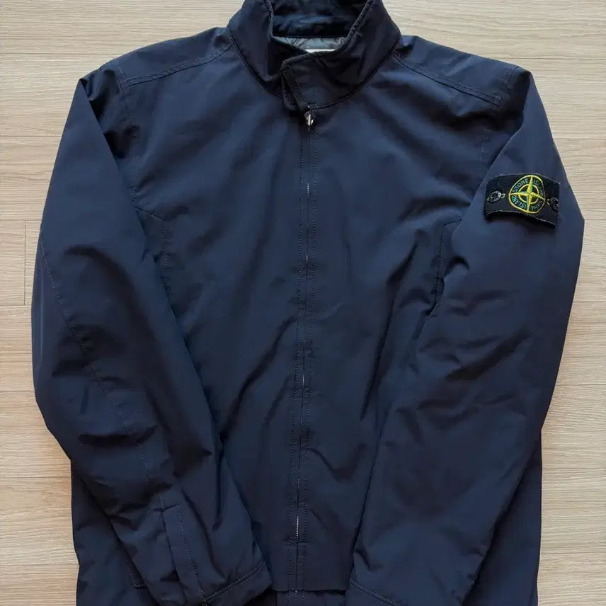 [BUNJANG] Stone Island Primaloft Windbreaker Jacket - Size M (100) / 정품)스톤아일랜드 프리마로프트 바람막이 m(100)
