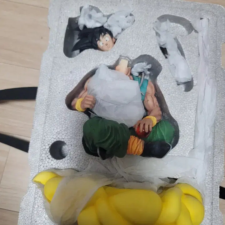 [BUNJANG] B Studio Son Goku Nimbus Resin Statue / 손오공 근두운 B스튜디오 레진