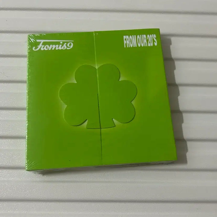 [BUNJANG] fromis_9 Lee Chaeyoung Digipack Sealed / 프로미스나인 이채영 디지팩 미개봉 판매