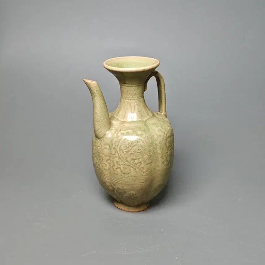 [BUNJANG] Yuezhou Celadon Carved Floral Ewer / 월주요 청자 음각 화문 주자 주전자 중국도자기 골동품 고미술품 수집품