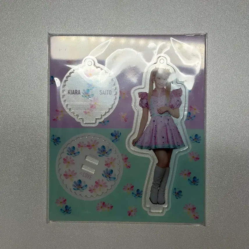 [BUNJANG] Ecolove Kiari Saito Acrylic Stand / 이코러브 사이토 키아라 아크스타 아크릴 스탠드