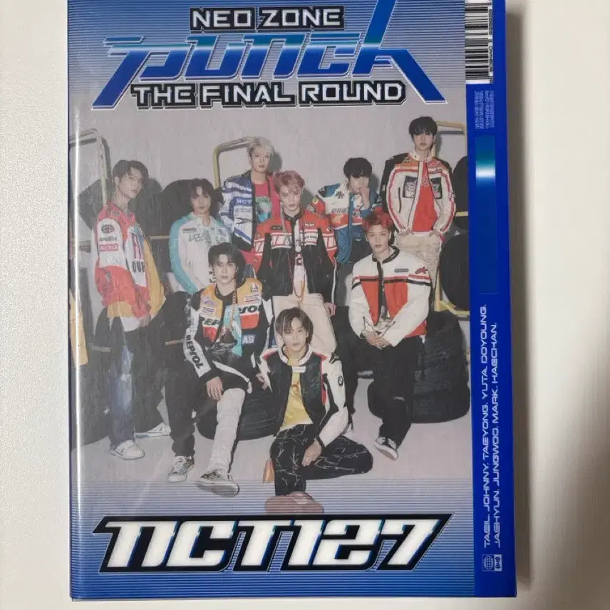 [BUNJANG] NCT 127 Neo Zone Punch Poster / NCT 127 NEO ZONE PUNCH