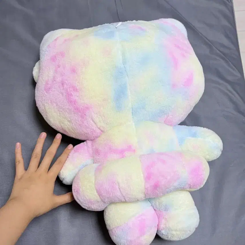 [BUNJANG] Hello Kitty Large Tie-Dye Plush Doll / 헬로키티 대형 인형