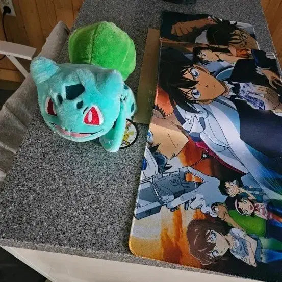 [BUNJANG] Detective Conan Shinichi Kudo &amp; Kaito Kid Desk Mat, Pokémon Plush / 명탐정코난 남도일X괴도키드 장패드, 포켓몬인형