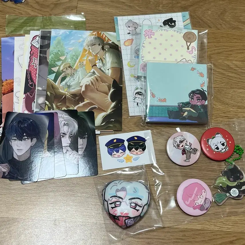 [BUNJANG] PlaYve Eunho Unofficial Goods Paper Pack / 플레이브 은호 생카등 비공굿