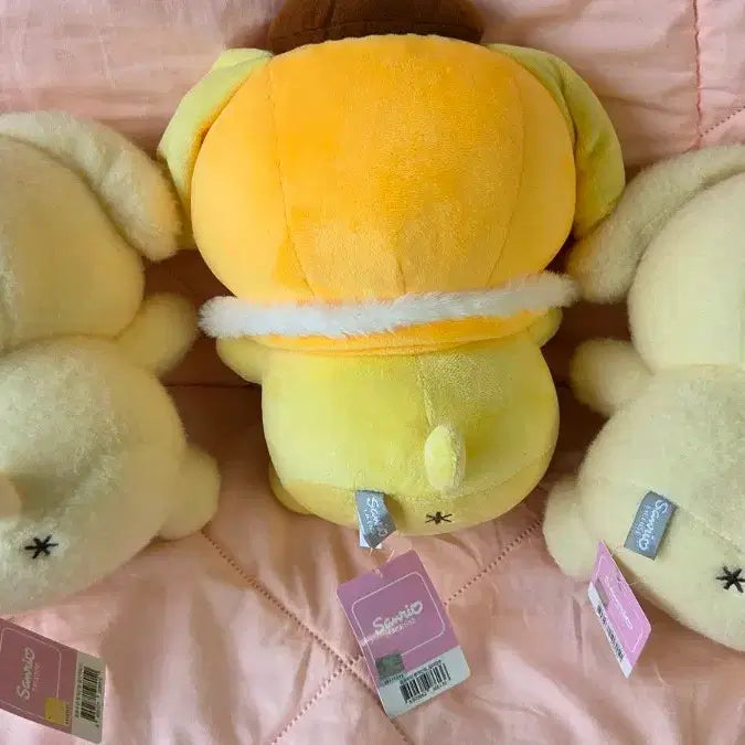 [BUNJANG] Sanrio Pompompurin Medium Plush Flower Check Cape / 산리오 폼폼푸린 중형인형